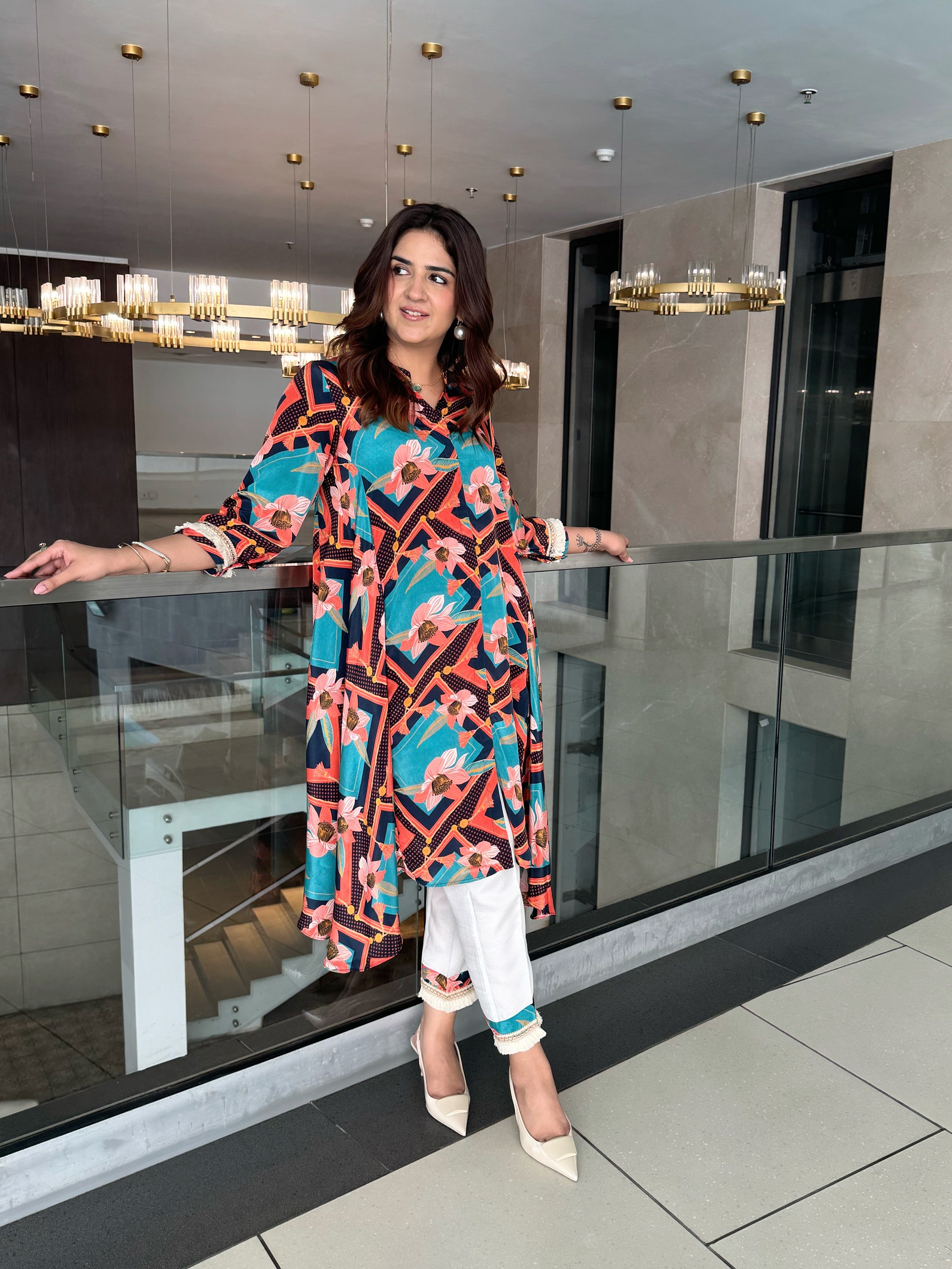 CREPE VIBRANT FLOWY SET