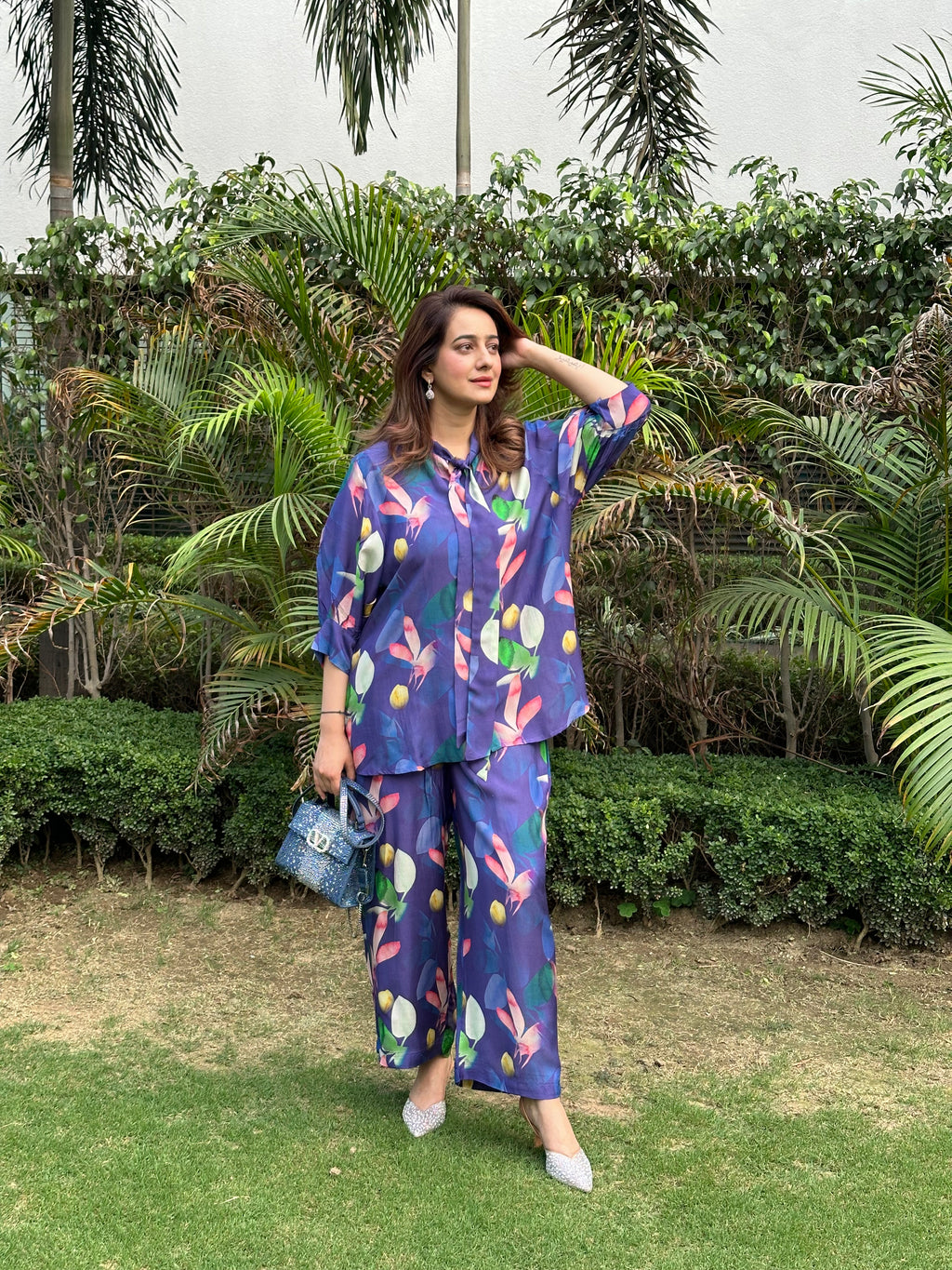 PURPLE FLORAL TIENECK SET