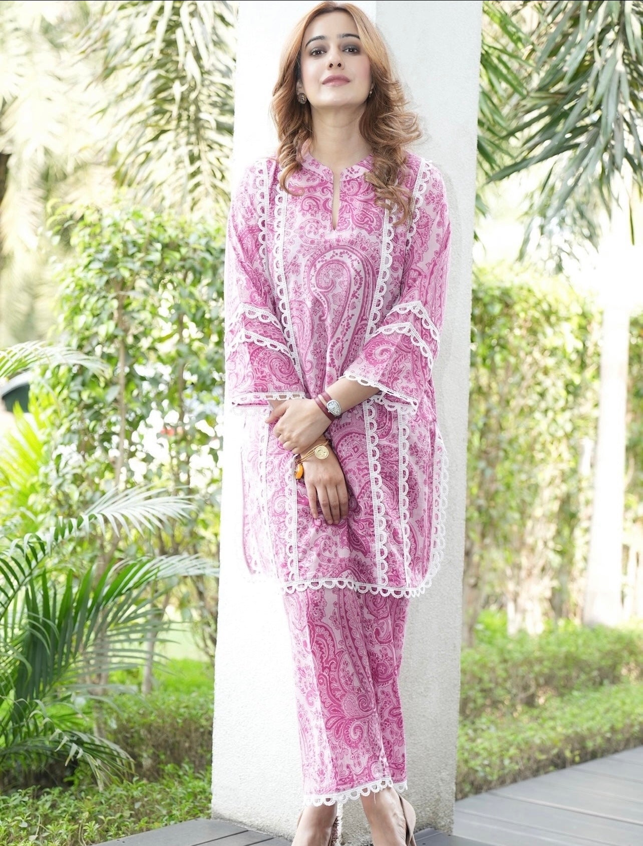 PINK WHITE LACE SET