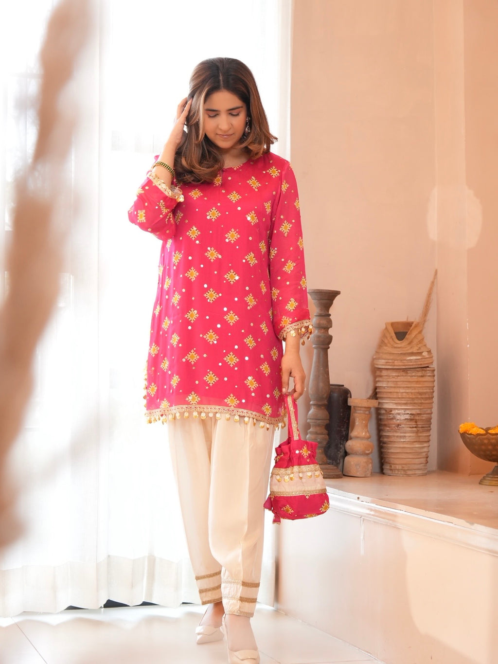 RANI PINK FORMAL SET WITH POTLI