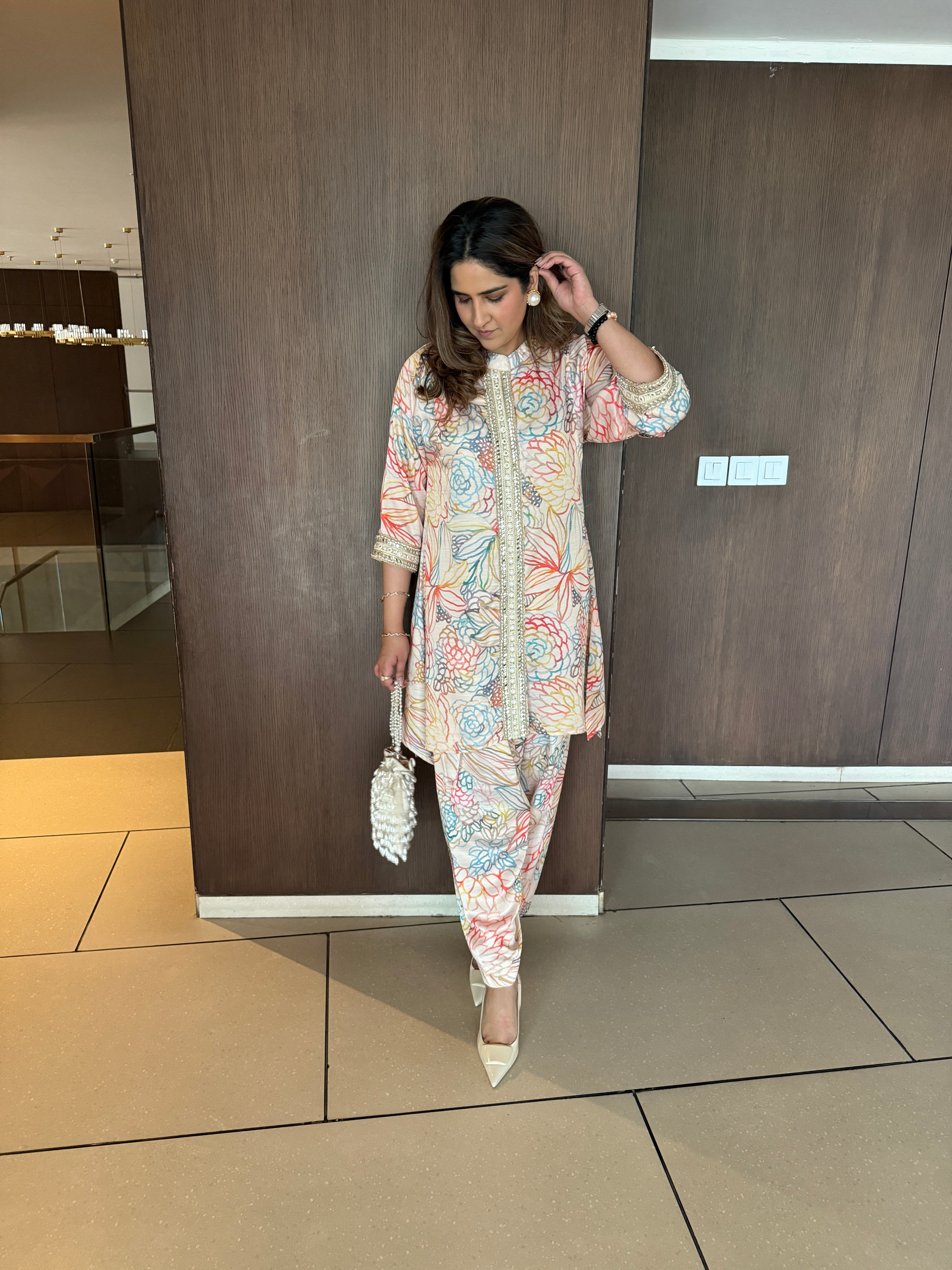 EMBELLISHED FLORAL PASTEL SET