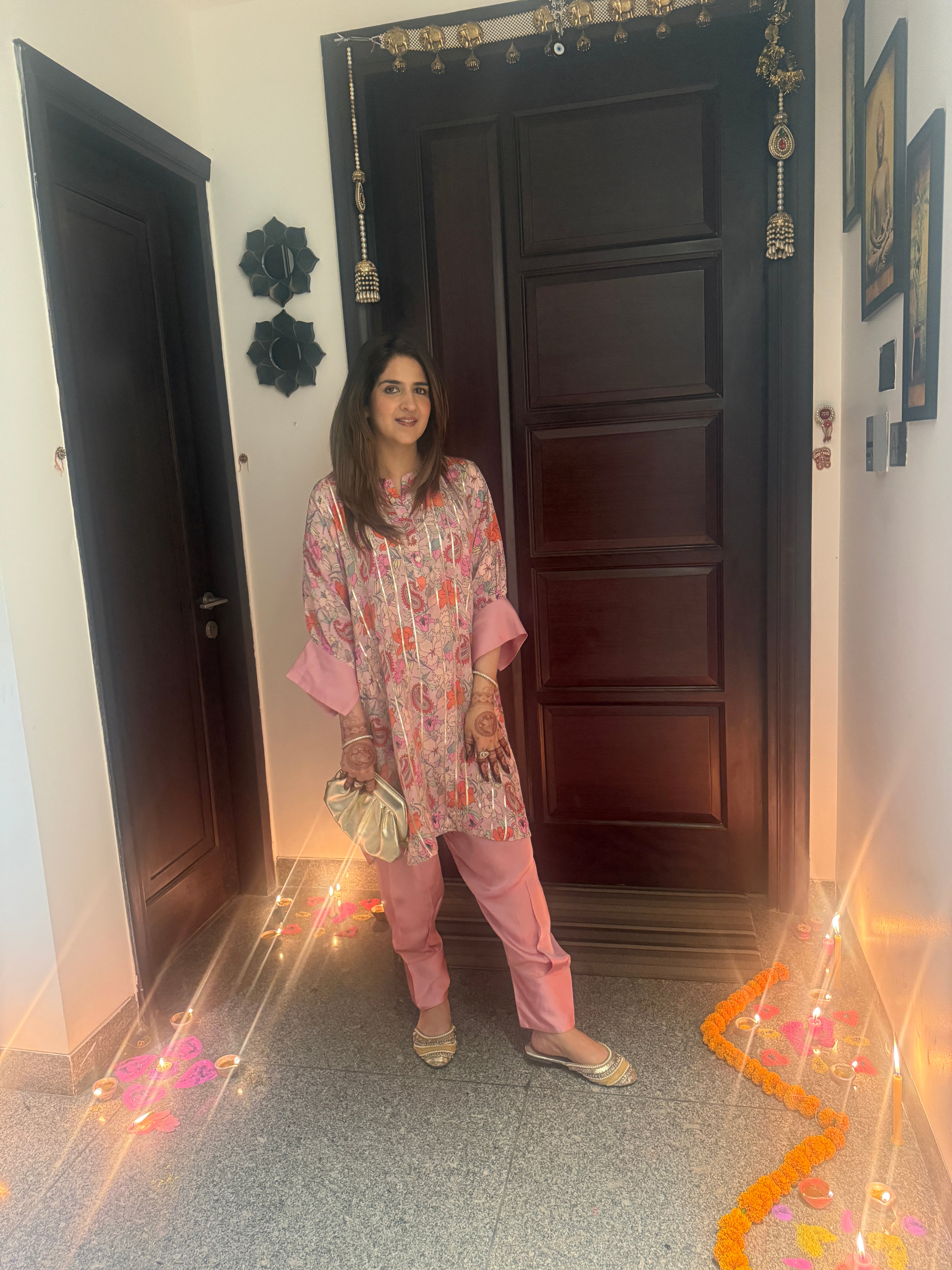 PINK CREPE CHOGA SET