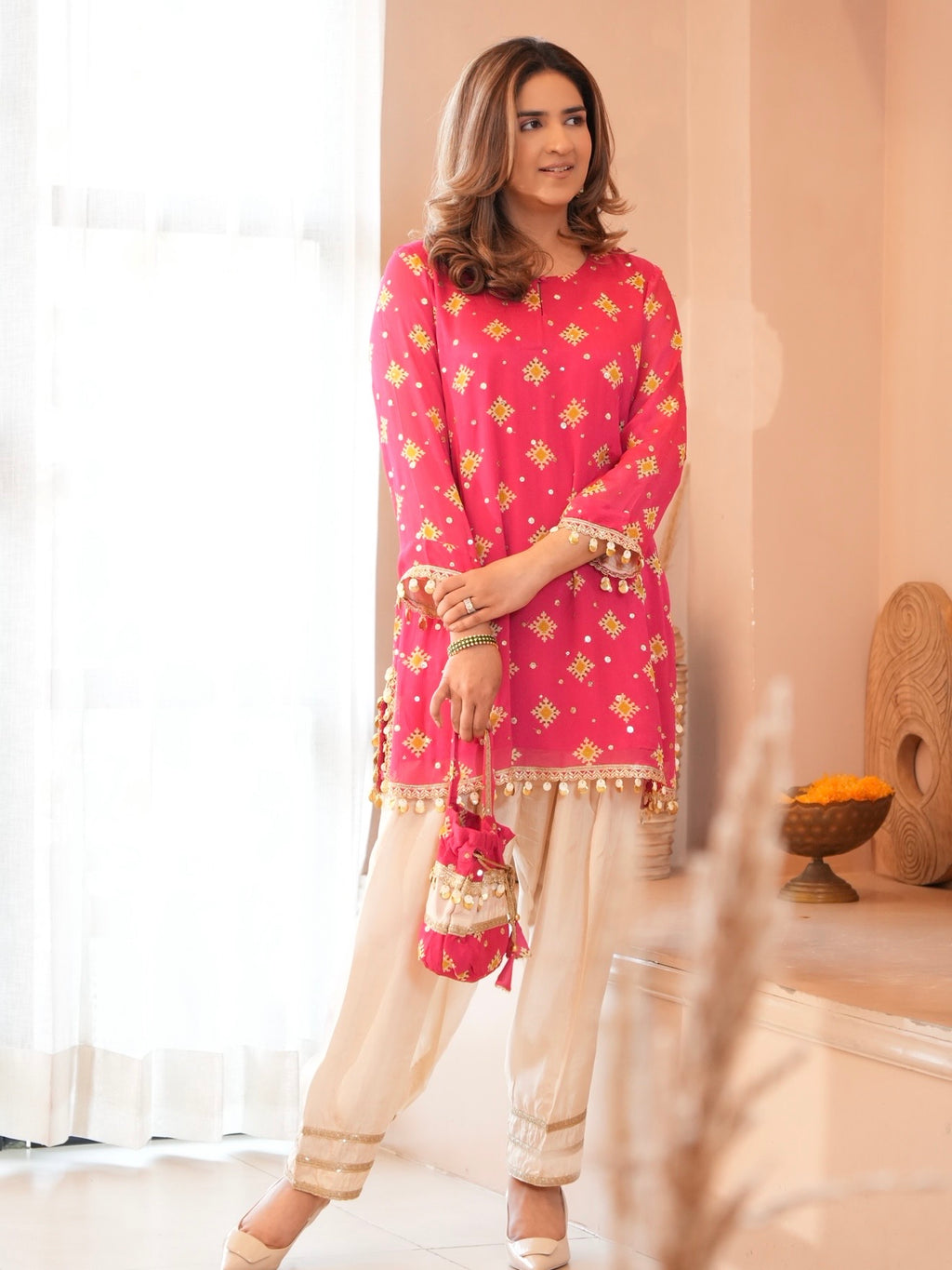 RANI PINK FORMAL SET WITH POTLI