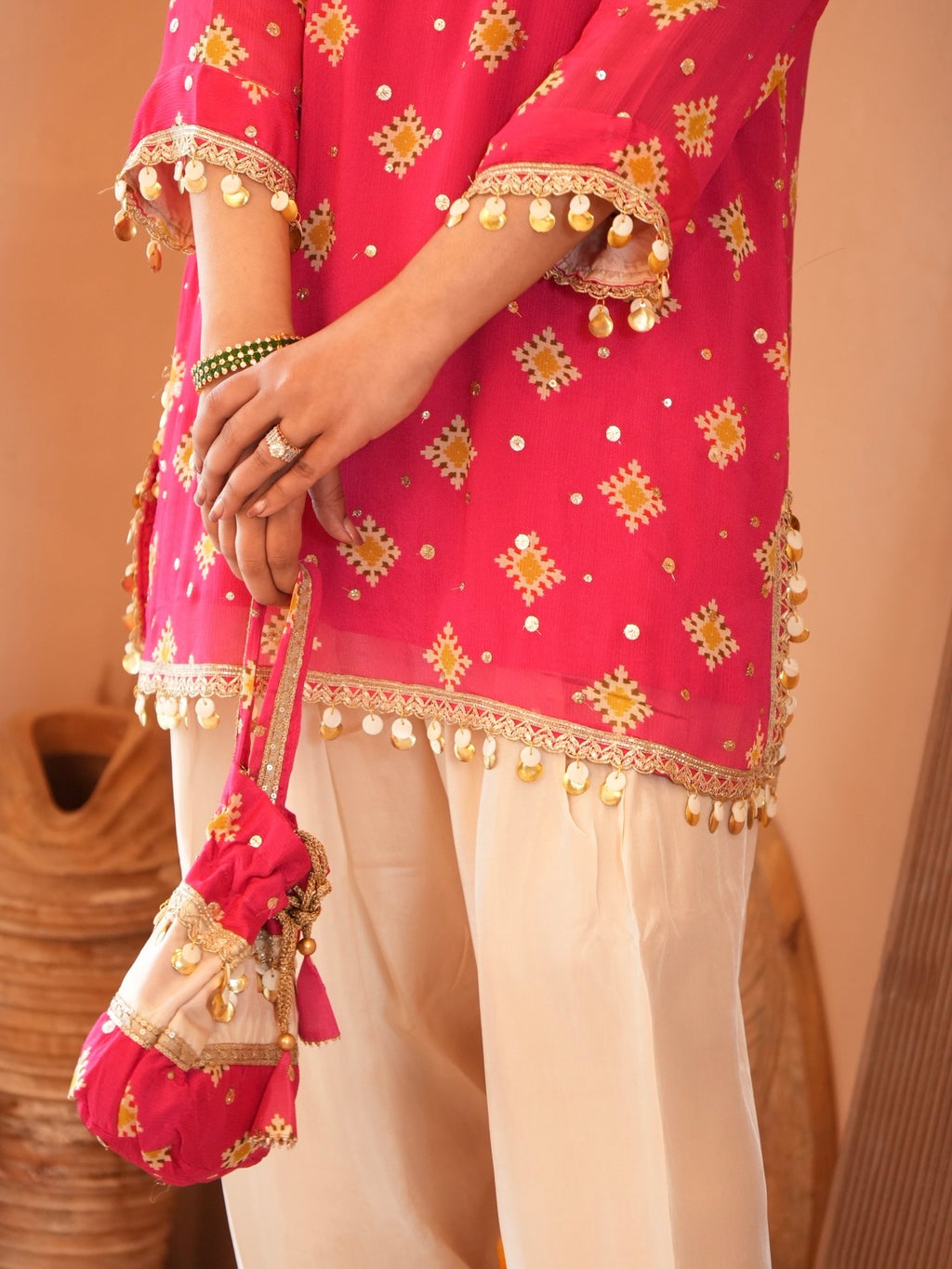 RANI PINK FORMAL SET WITH POTLI