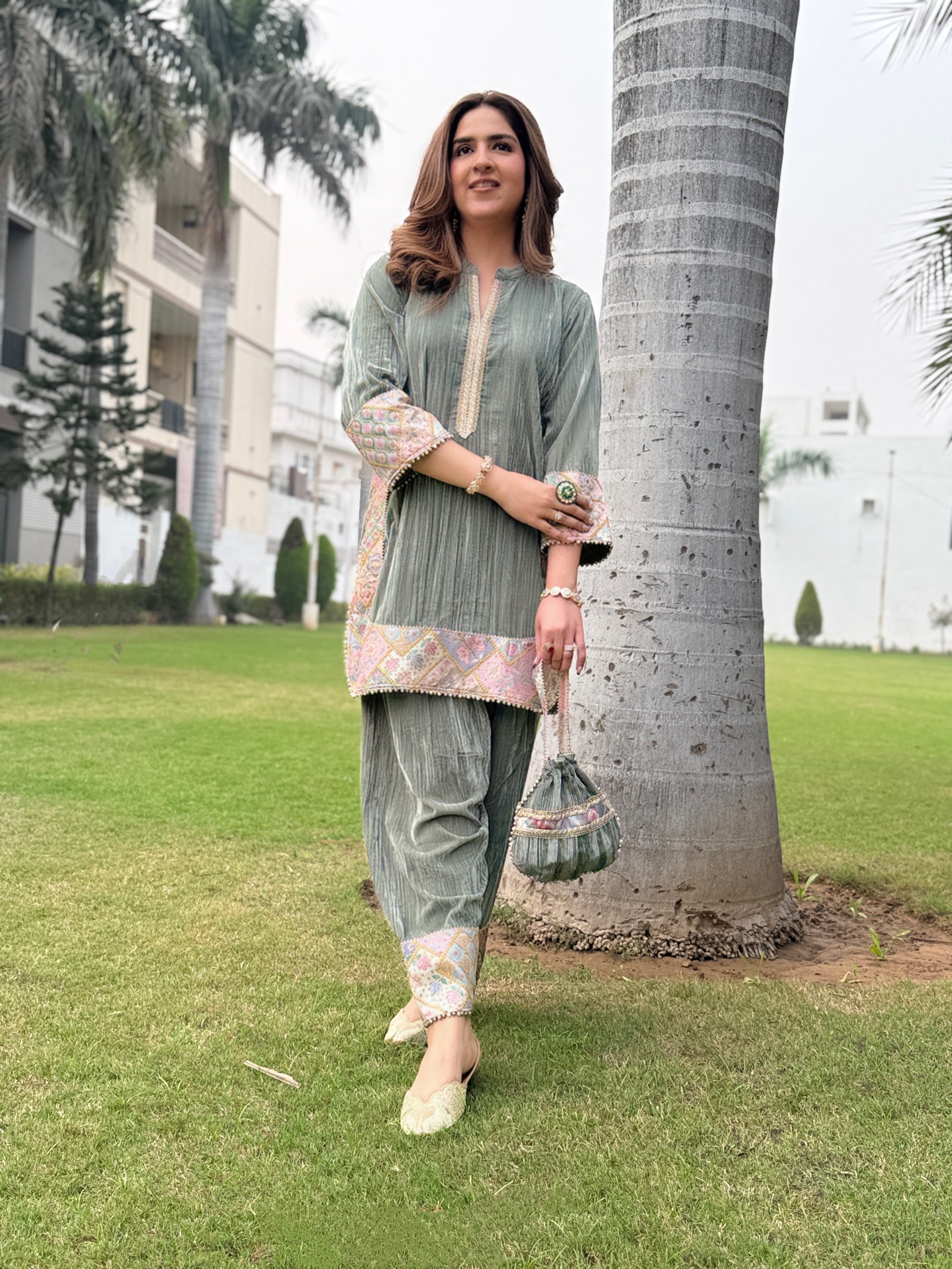 SAGE GREEN CRUSH VELVET SET