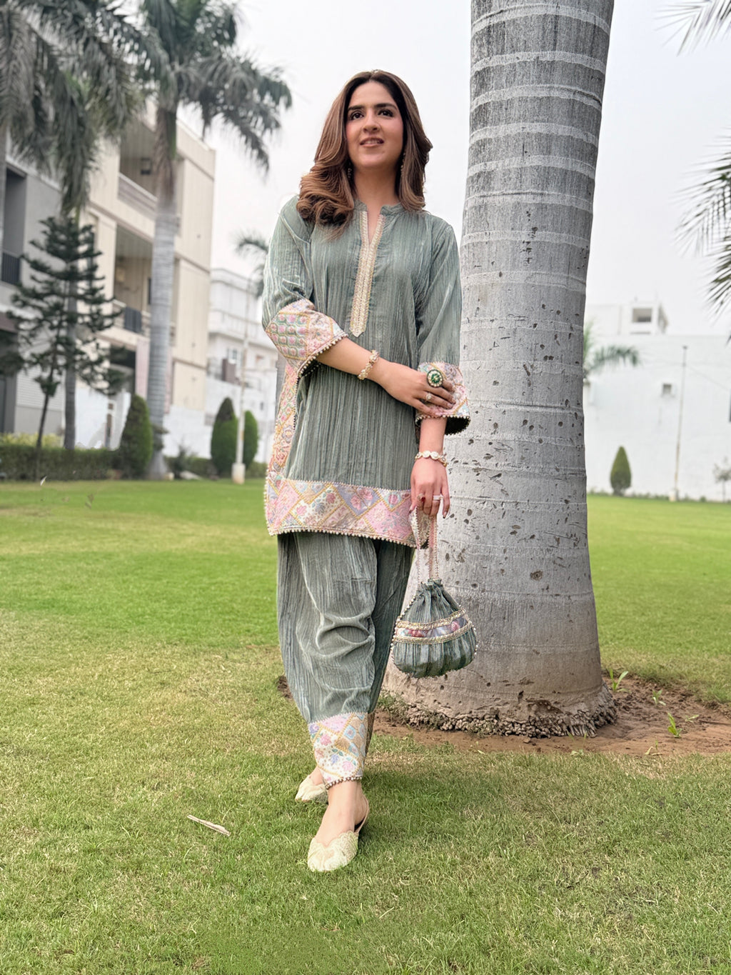 SAGE GREEN CRUSH VELVET SET