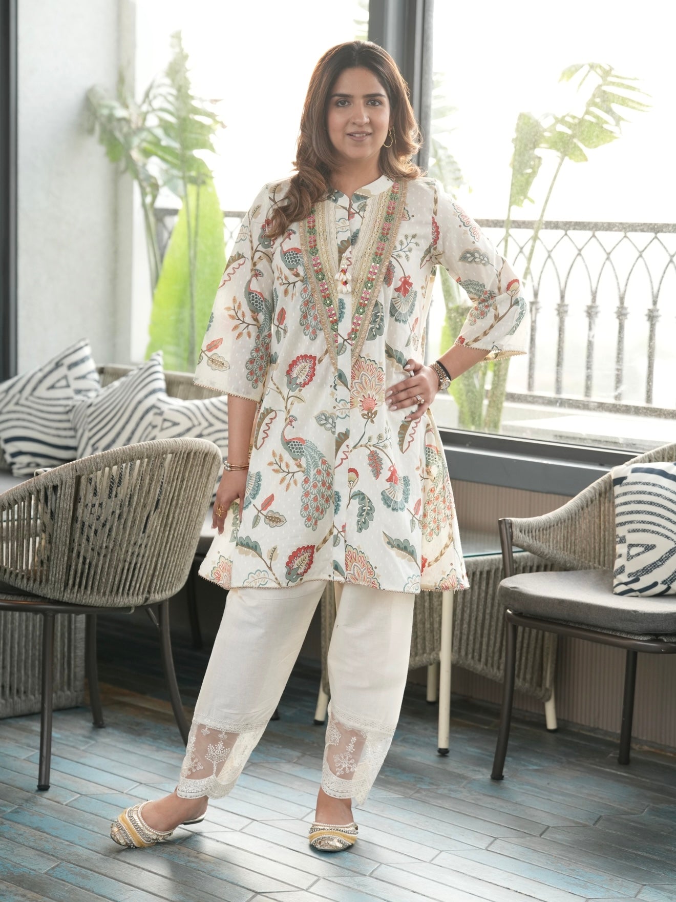 PEACOCK PRINT IVORY SET