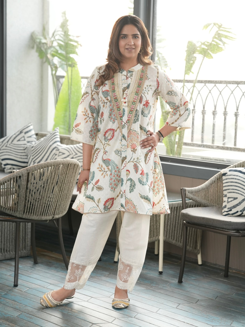 PEACOCK PRINT IVORY SET