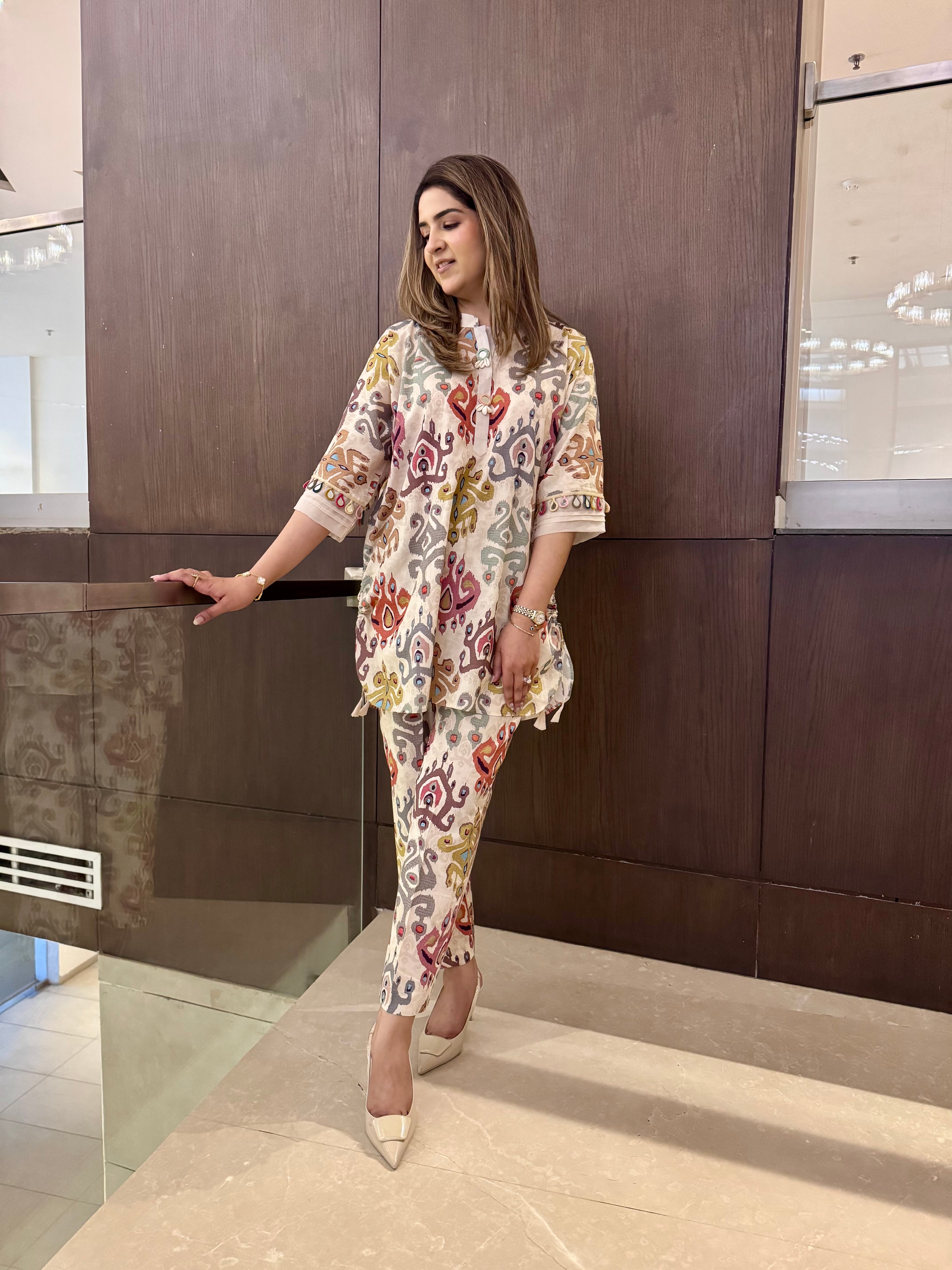 CREAM IKAT PRINT SET