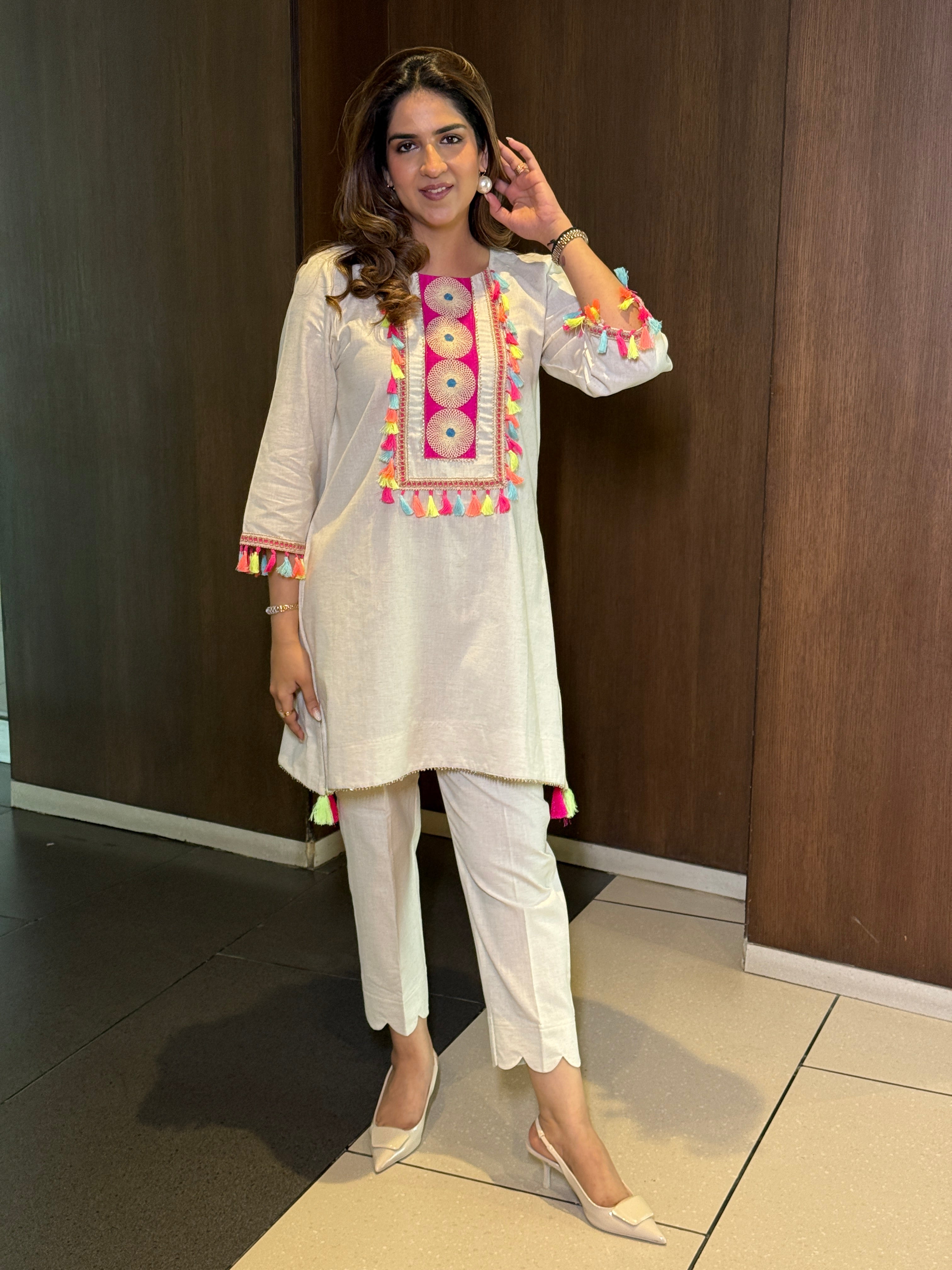 ORGANIC BOHO TASSEL SET