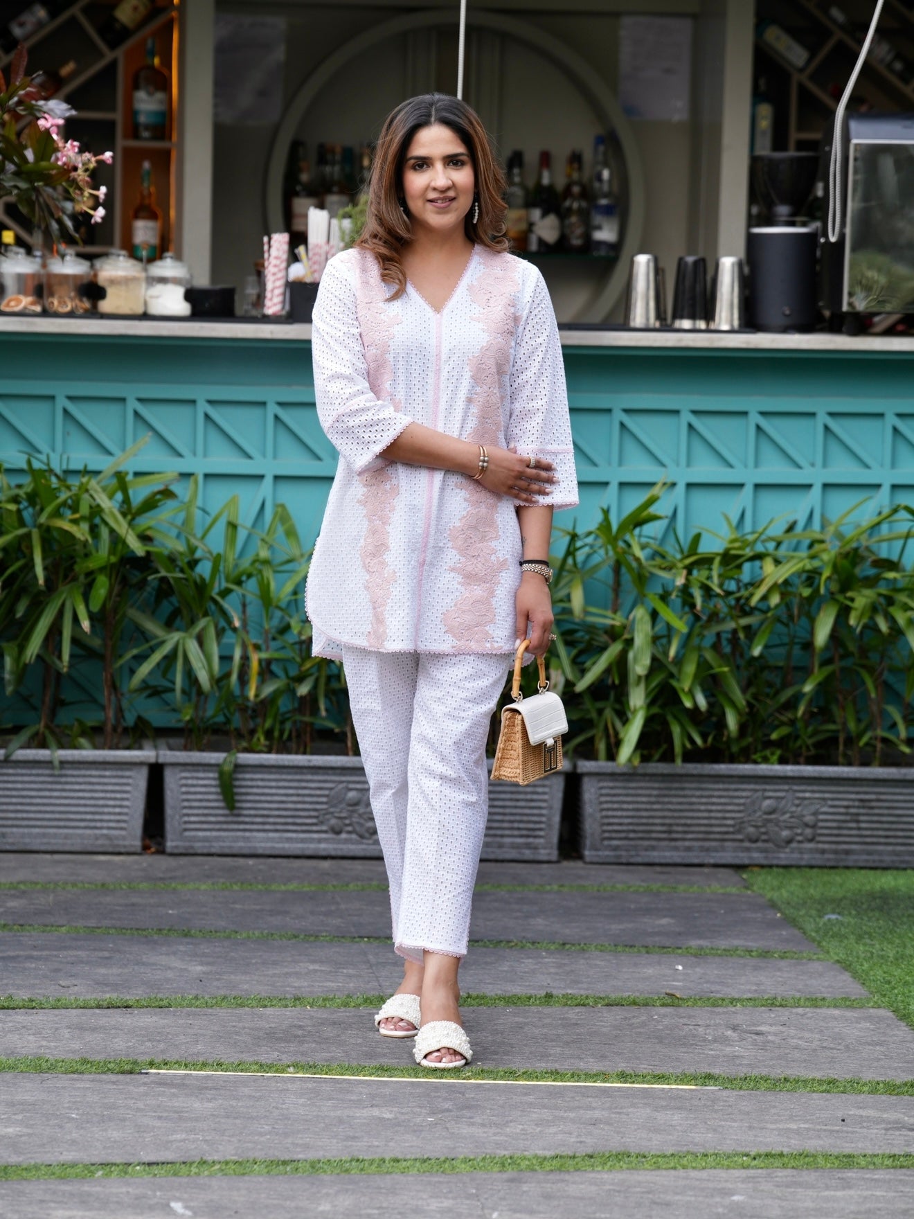 WHITE SCHIFFLI COORDSET